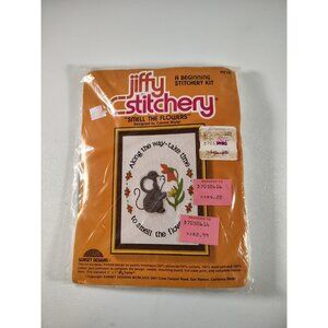 Jiffy Stitchery Kit #616 Sunset Designs Smell The Flowers Mouse 5” x 7” Wool